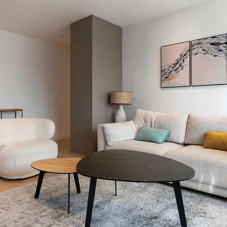 Apartment Le Standing - De Standing Proche Du Port *