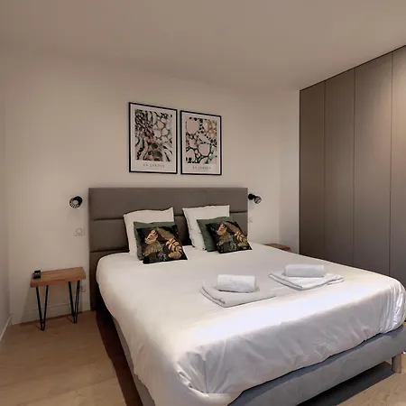 Apartment Le Standing - De Standing Proche Du Port Antibes