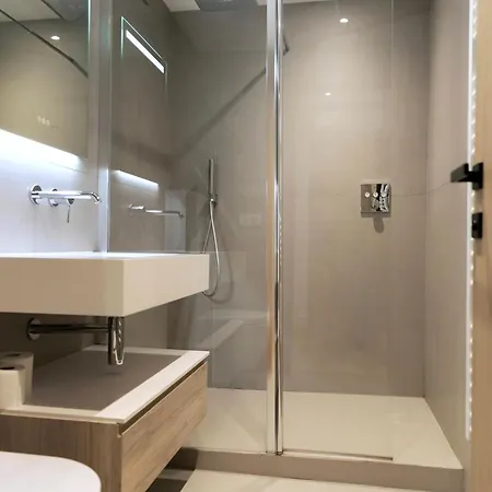 Apartment Le Standing - De Standing Proche Du Port