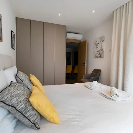 Le Standing - De Standing Proche Du Port Apartment *