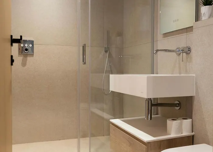 Apartment Le Standing - De Standing Proche Du Port