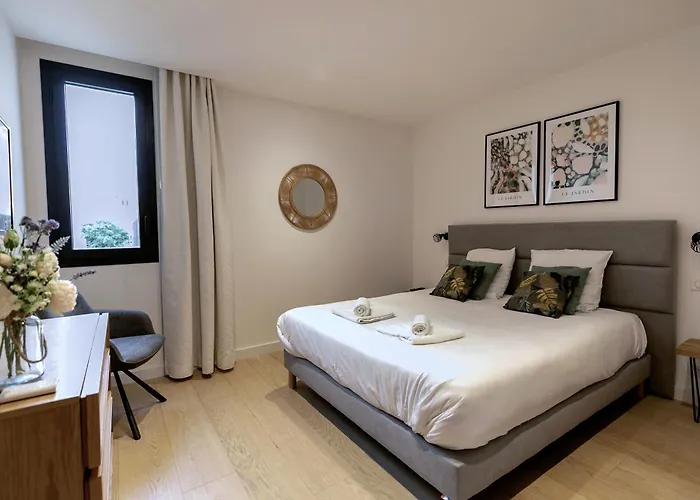 Le Standing - De Standing Proche Du Port Antibes